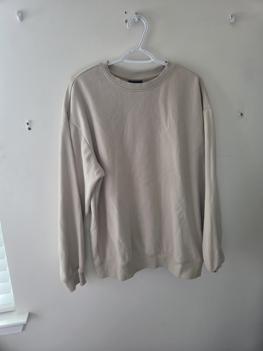 H&M Men's Crewneck Sweatshirt - Light Beige